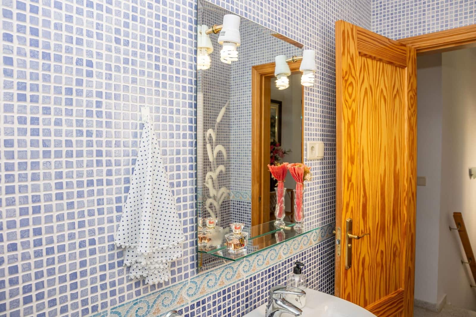 5 slaapkamer Huis te koop in Purullena met garage - € 210.000 (Ref: 9876482)