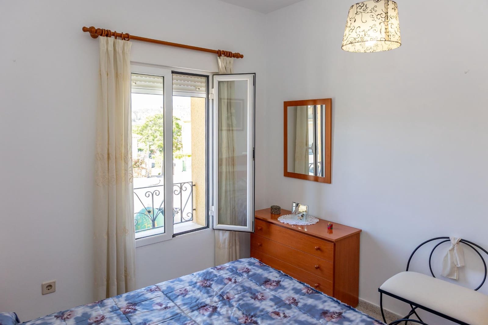 5 slaapkamer Huis te koop in Purullena met garage - € 210.000 (Ref: 9876482)