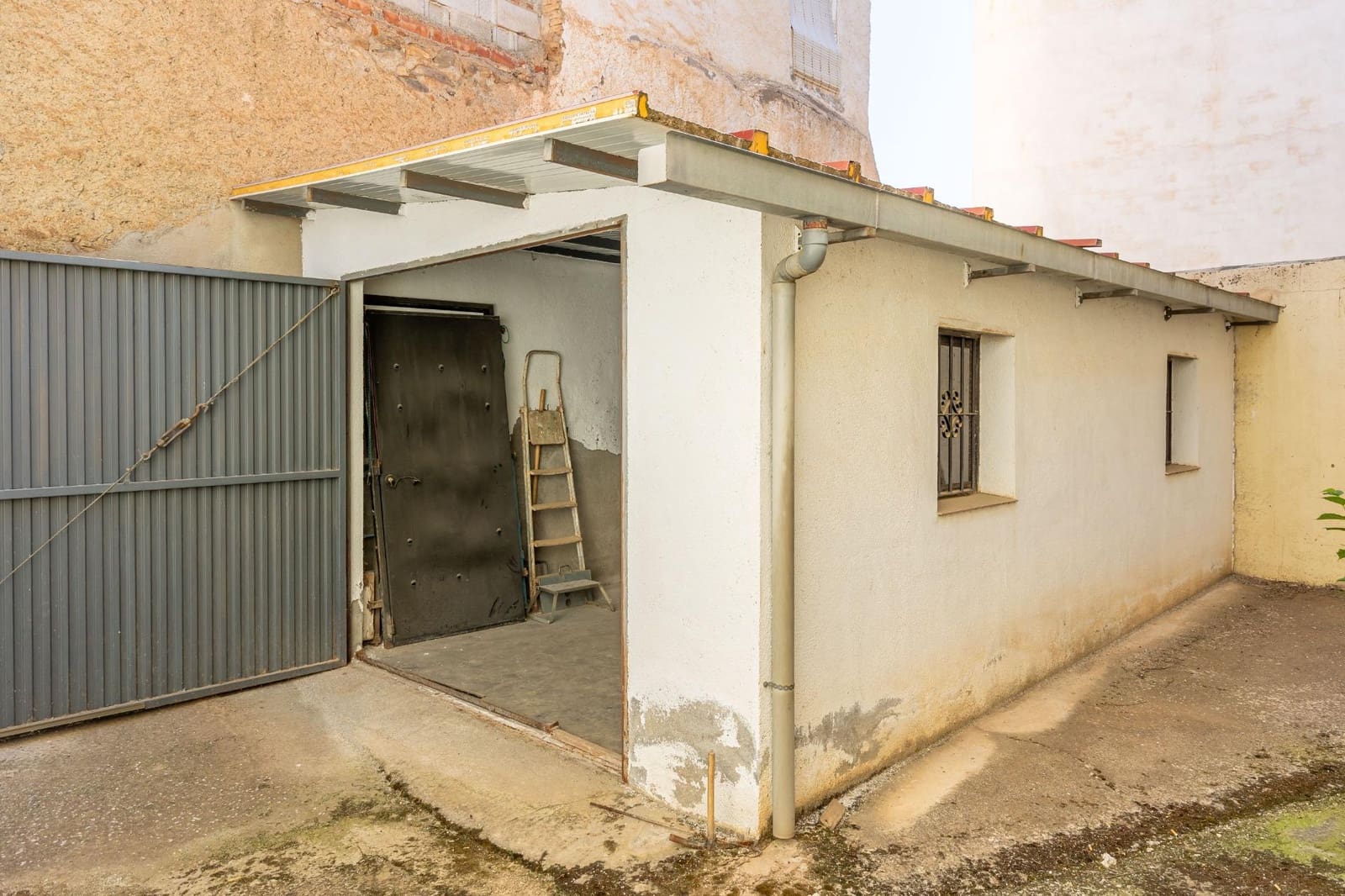 5 slaapkamer Huis te koop in Purullena met garage - € 210.000 (Ref: 9876482)