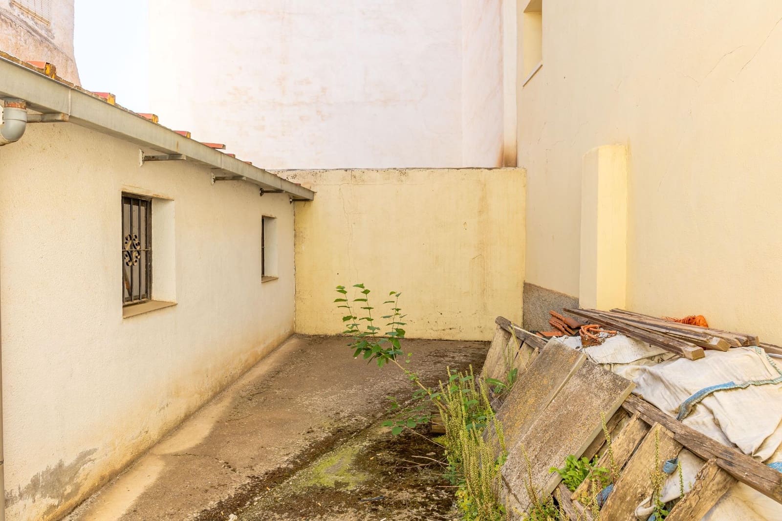 5 slaapkamer Huis te koop in Purullena met garage - € 210.000 (Ref: 9876482)