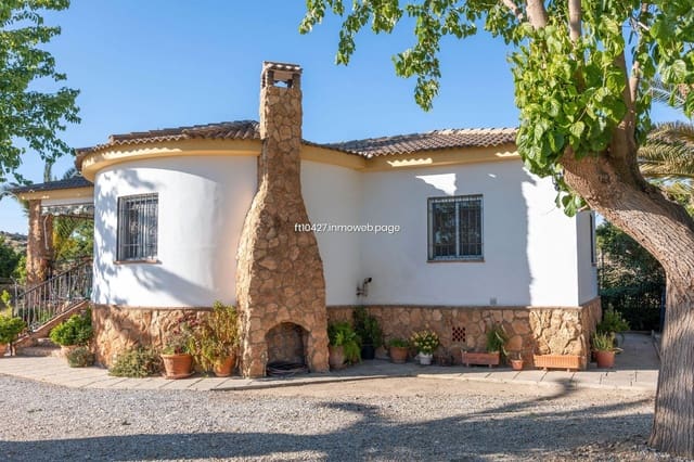 3 soverom Villa til salgs i Guadix med svømmebasseng - € 289 000 (Ref: 9952671)