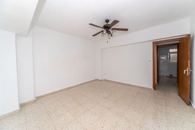 3 soveværelse Lejlighed til salg i Guadix - € 95.000 (Ref: 9966694)