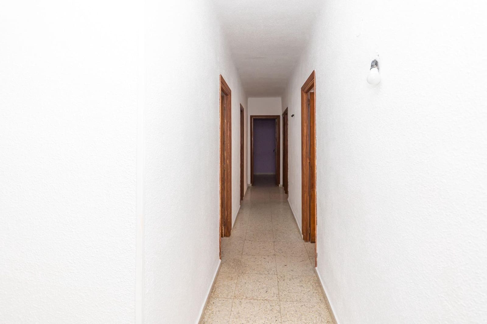 3 bedroom Flat for sale in Guadix - € 95,000 (Ref: 9966694)