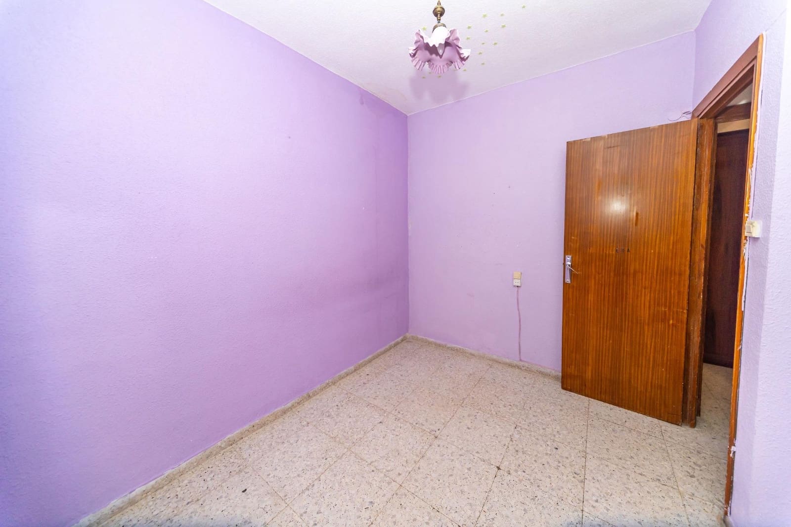 3 bedroom Flat for sale in Guadix - € 95,000 (Ref: 9966694)