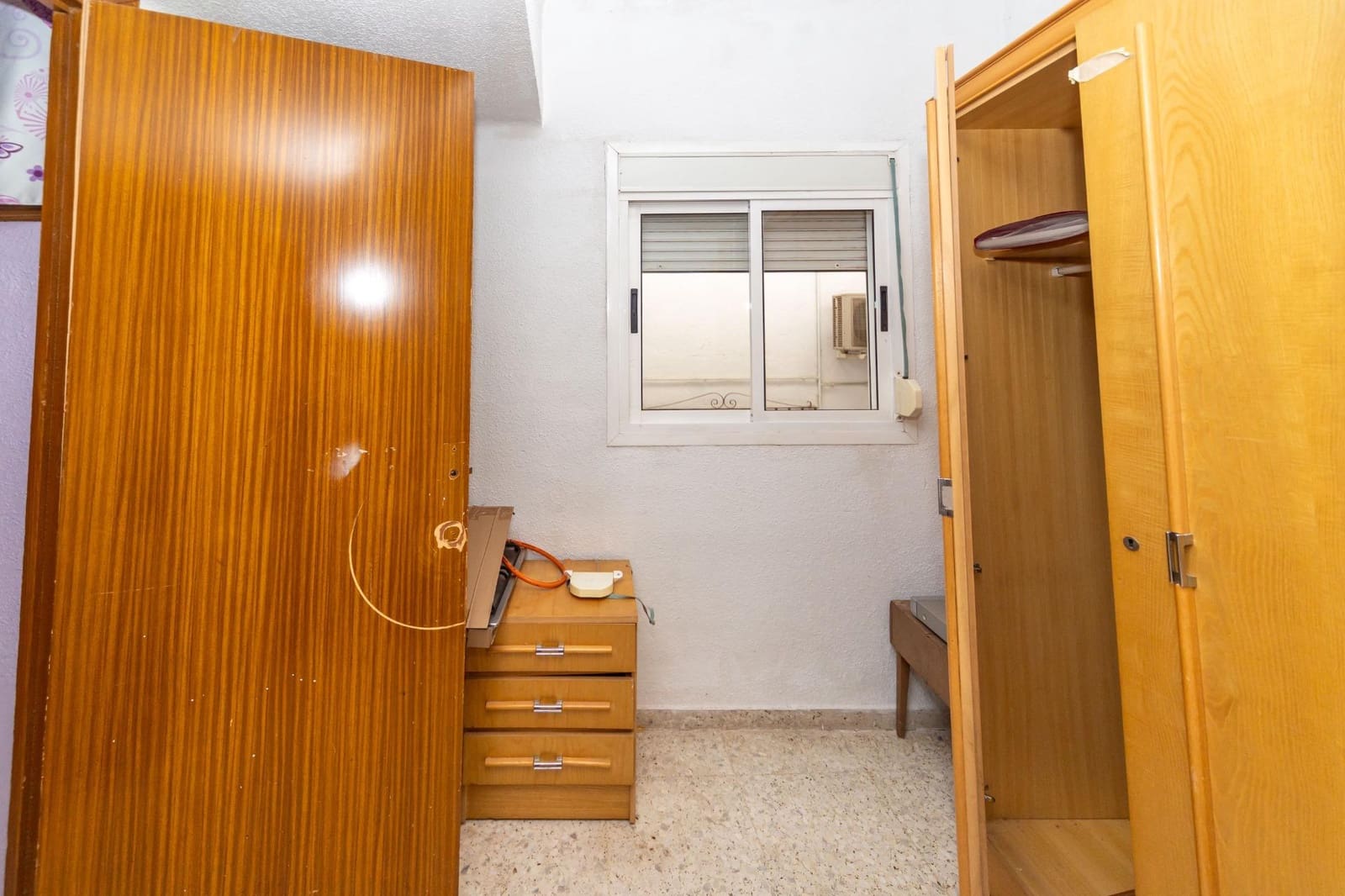 3 bedroom Flat for sale in Guadix - € 95,000 (Ref: 9966694)