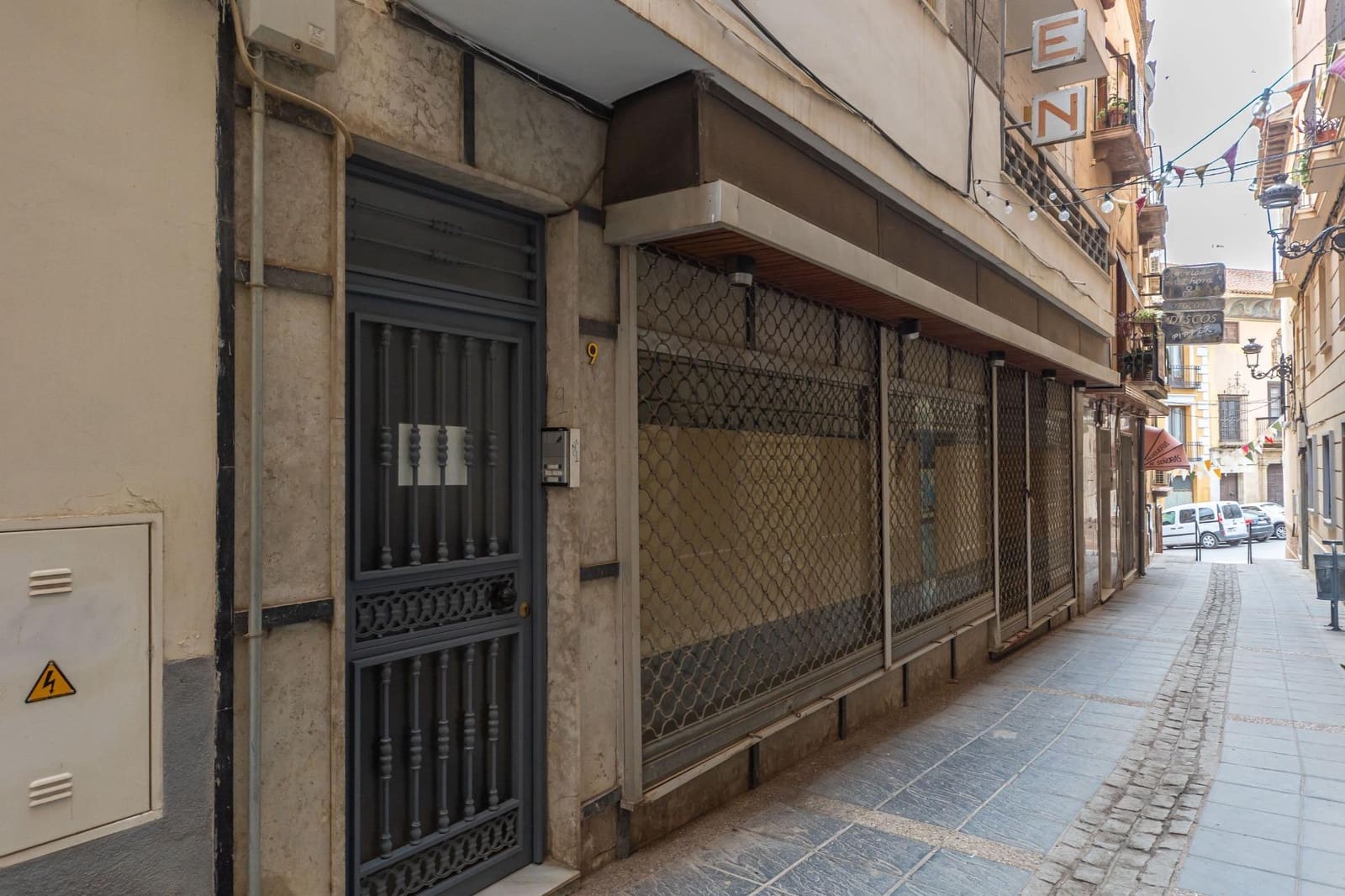 3 bedroom Flat for sale in Guadix - € 95,000 (Ref: 9966694)