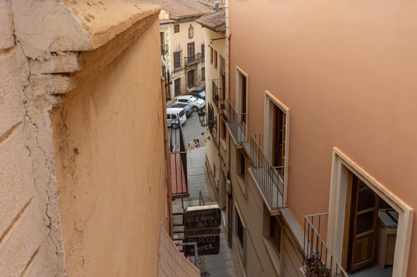 3 bedroom Flat for sale in Guadix - € 95,000 (Ref: 9966694)