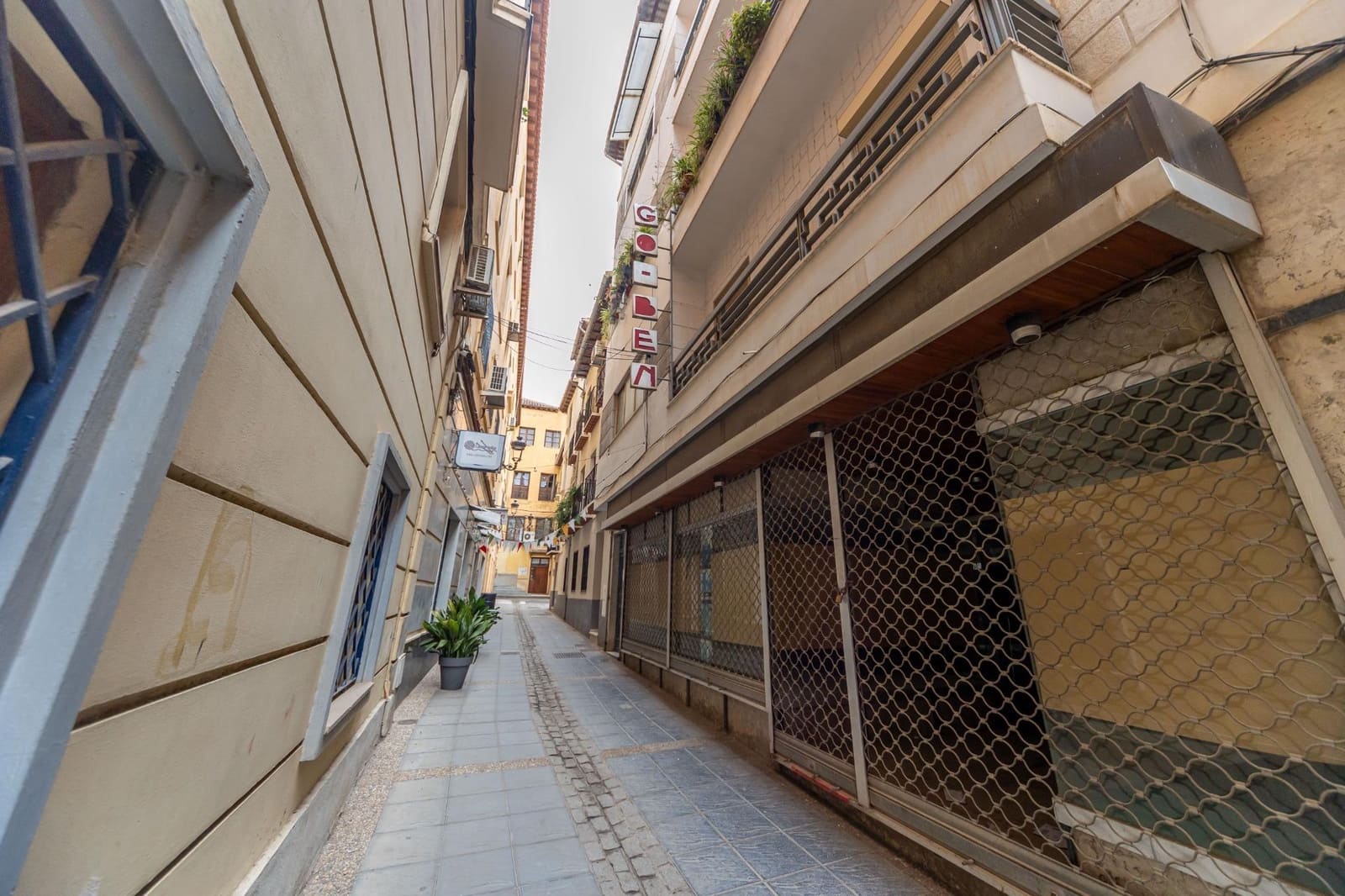 3 bedroom Flat for sale in Guadix - € 95,000 (Ref: 9966694)