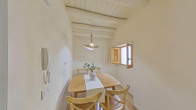 2 makuuhuone Asunto vuokrattavana paikassa Guadix - 650 € (Ref: 9973359)