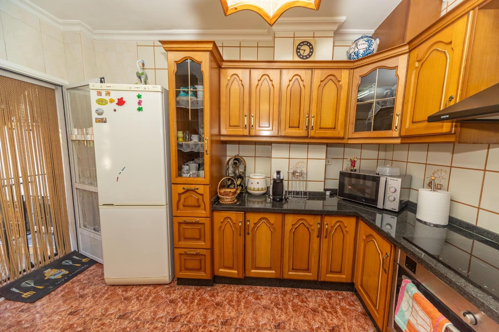 6 Zimmer Reihenhaus zu verkaufen in Guadix mit Garage - 250.000 € (Ref: 9983044)
