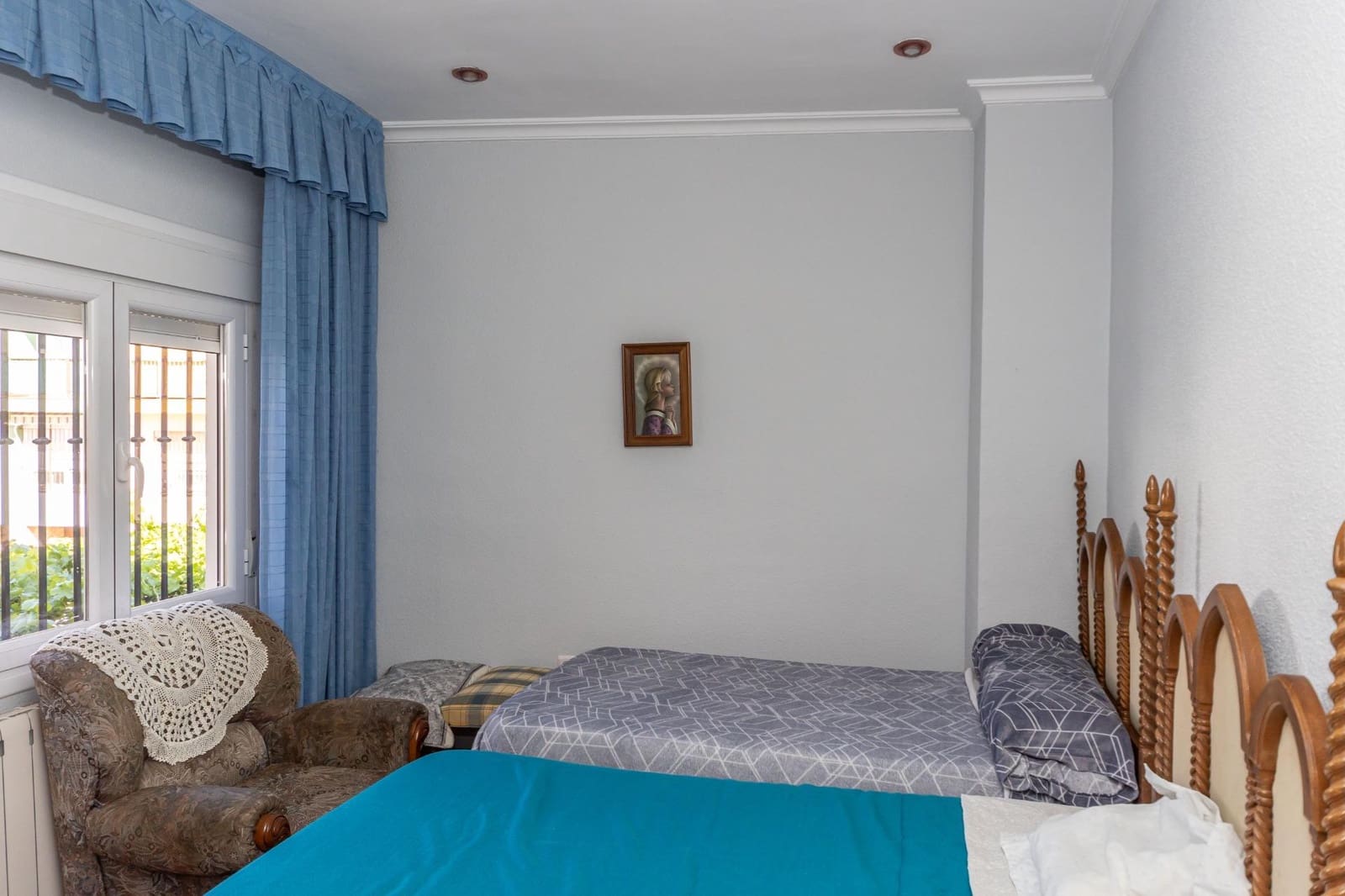 6 Zimmer Reihenhaus zu verkaufen in Guadix mit Garage - 250.000 € (Ref: 9983044)