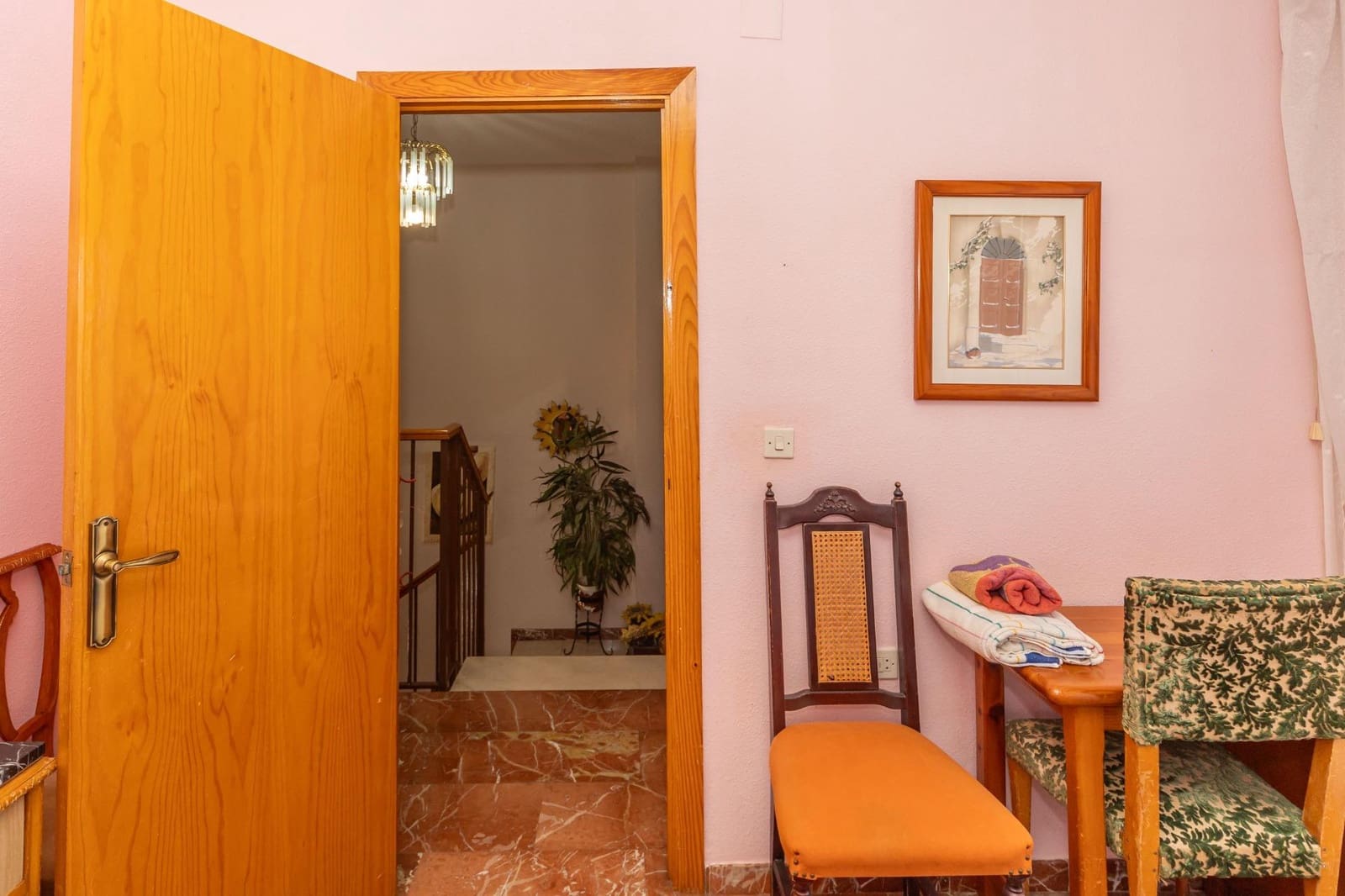 6 Zimmer Reihenhaus zu verkaufen in Guadix mit Garage - 250.000 € (Ref: 9983044)