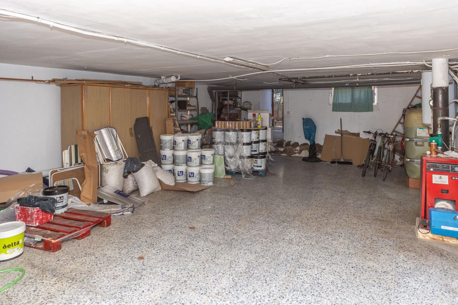 6 Zimmer Reihenhaus zu verkaufen in Guadix mit Garage - 250.000 € (Ref: 9983044)