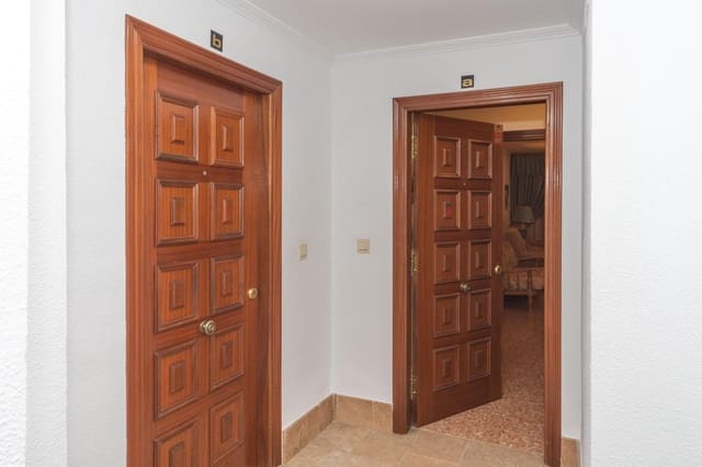 3 chambre Appartement à vendre à Benalúa de Guadix - 72 000 € (Ref: 9985015)