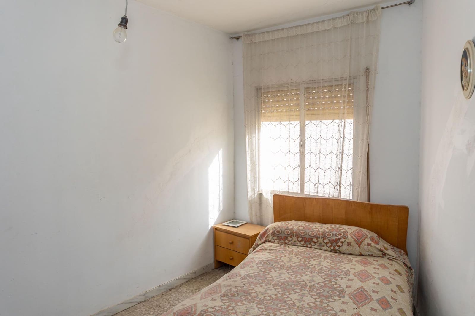 5 bedroom Terraced Villa for sale in Jerez del Marquesado with garage - € 60,000 (Ref: 9990760)