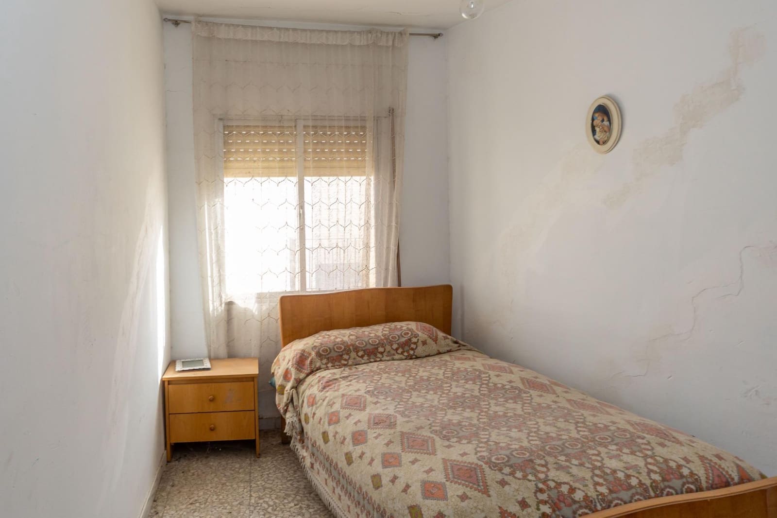 5 bedroom Terraced Villa for sale in Jerez del Marquesado with garage - € 60,000 (Ref: 9990760)