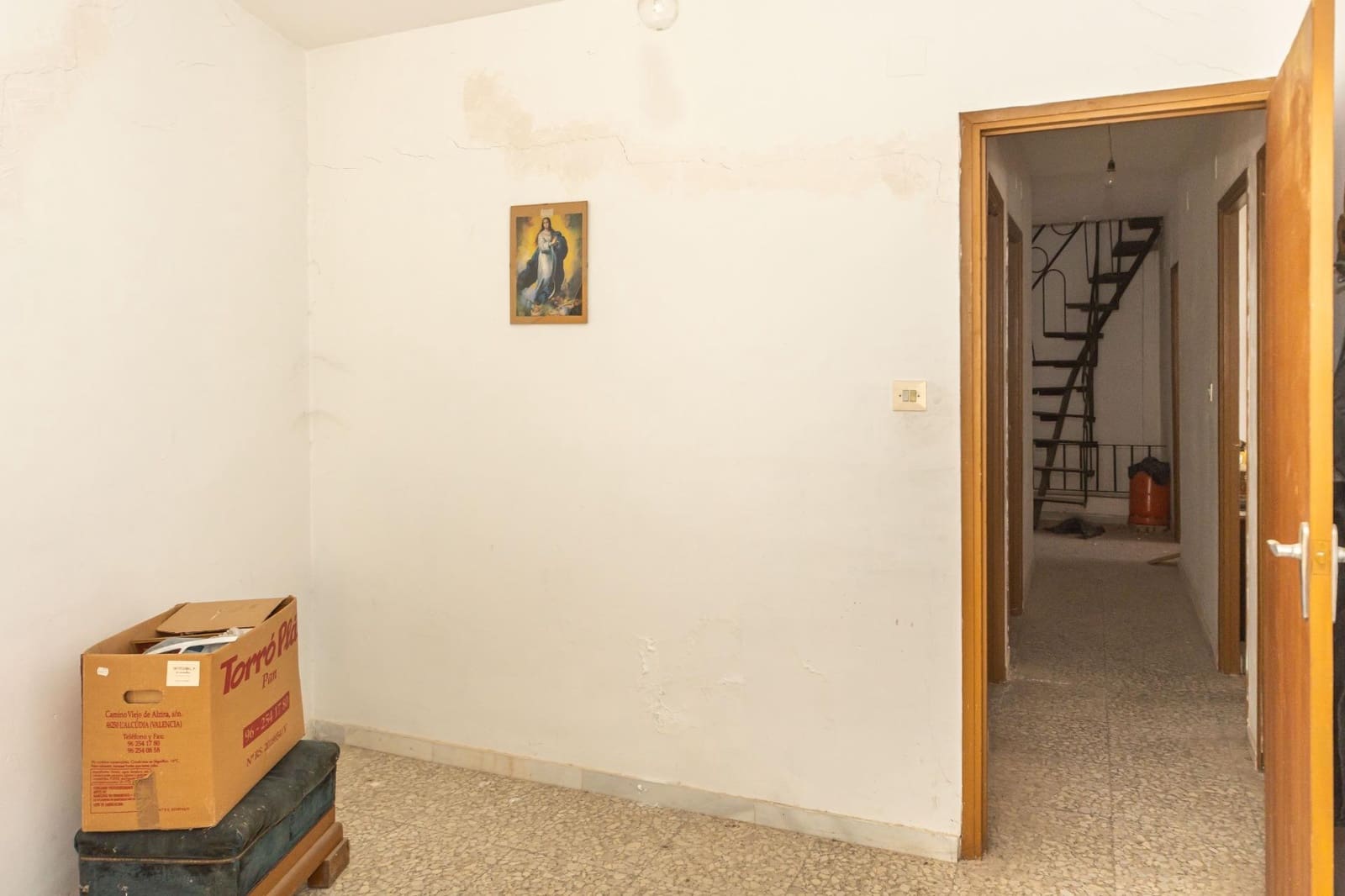 5 bedroom Terraced Villa for sale in Jerez del Marquesado with garage - € 60,000 (Ref: 9990760)