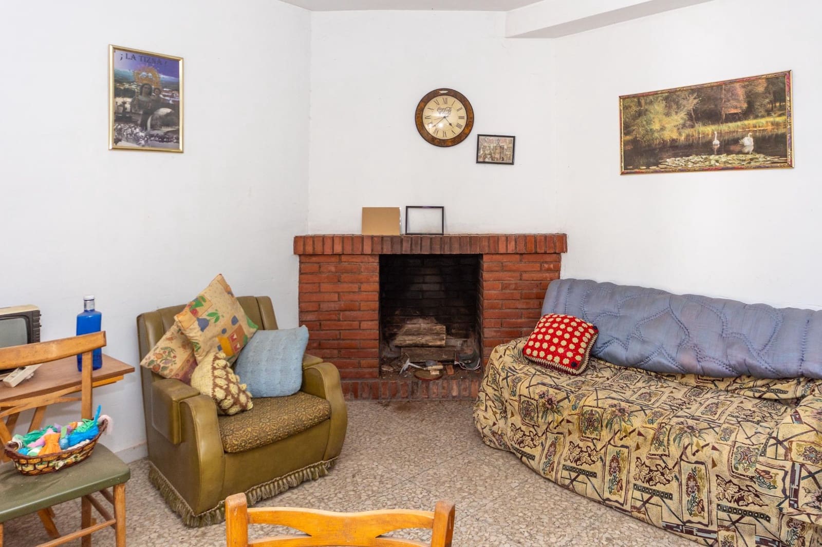 5 bedroom Terraced Villa for sale in Jerez del Marquesado with garage - € 60,000 (Ref: 9990760)