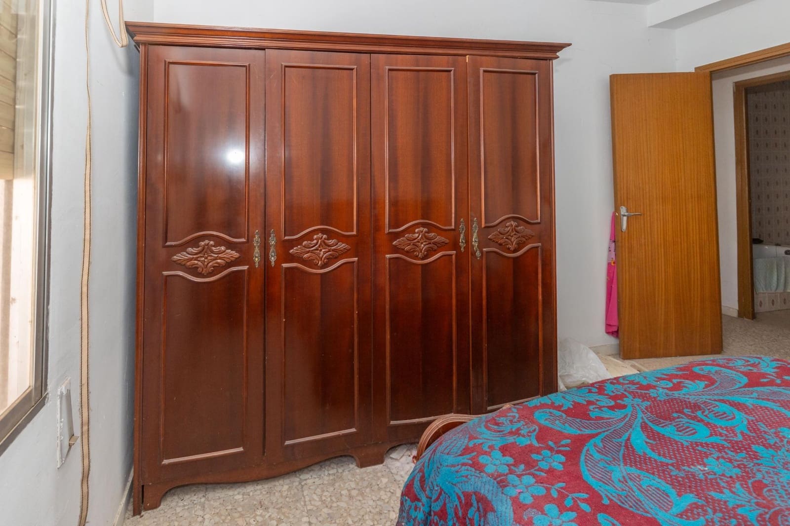 5 bedroom Terraced Villa for sale in Jerez del Marquesado with garage - € 60,000 (Ref: 9990760)