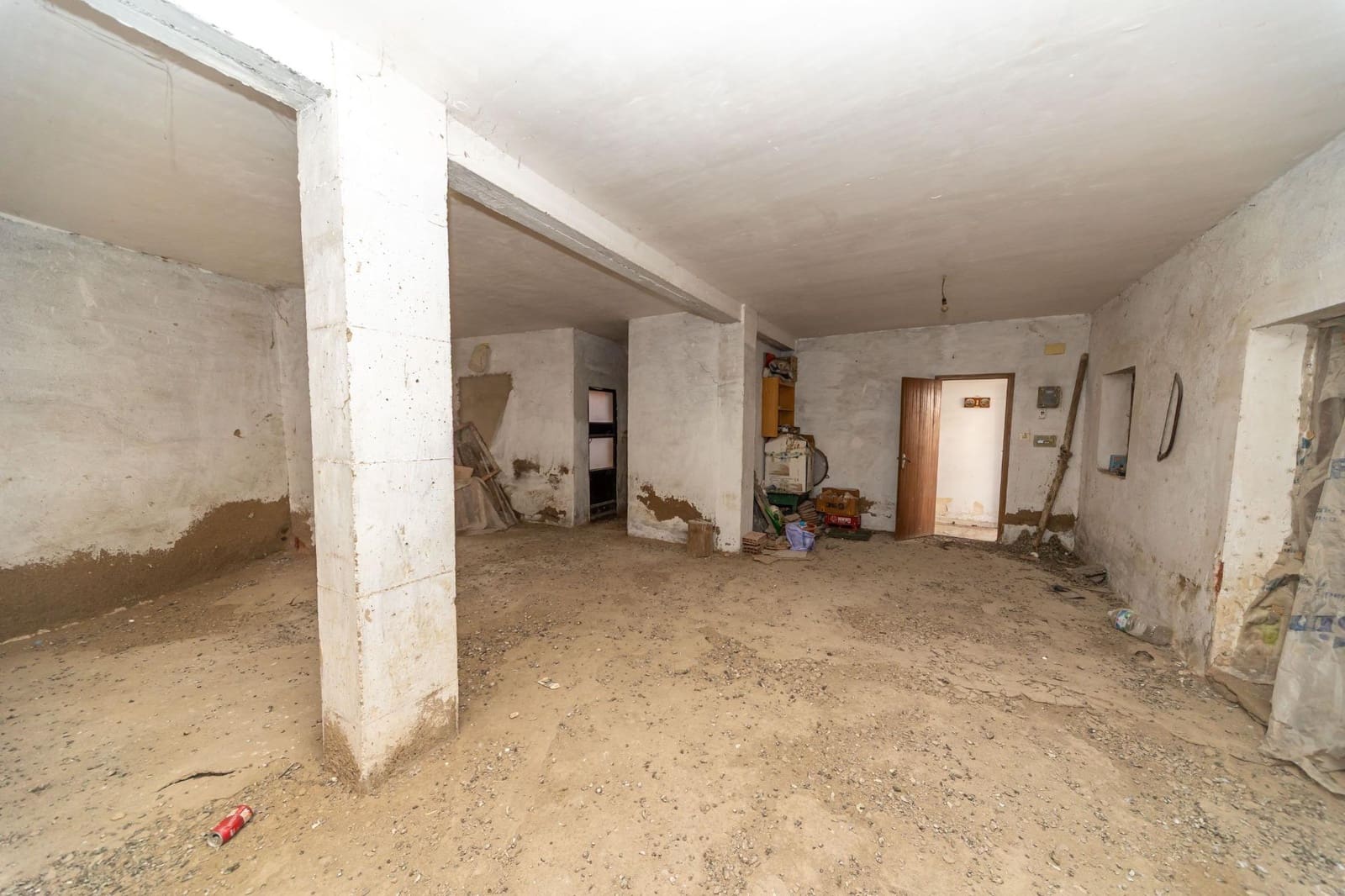 5 bedroom Terraced Villa for sale in Jerez del Marquesado with garage - € 60,000 (Ref: 9990760)