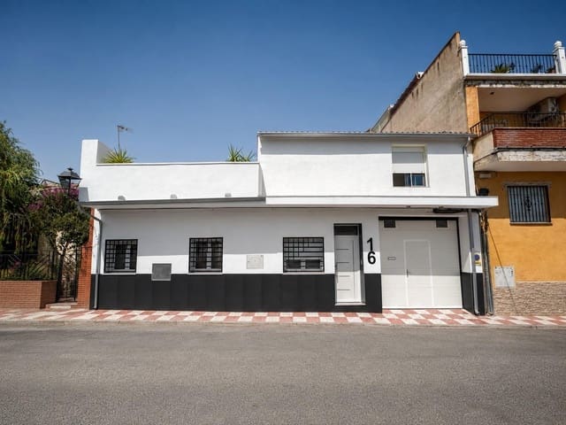 4 bedroom Villa for sale in Churriana de la Vega with pool garage - € 430,000 (Ref: 10013940)