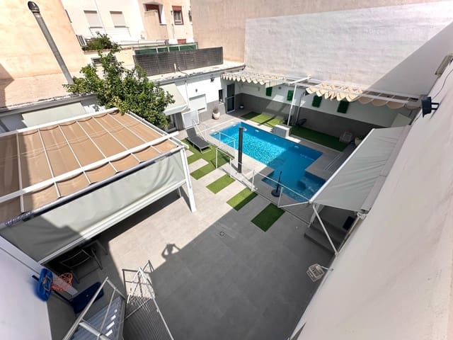 4 bedroom Villa for sale in Churriana de la Vega with pool garage - € 430,000 (Ref: 10013940)