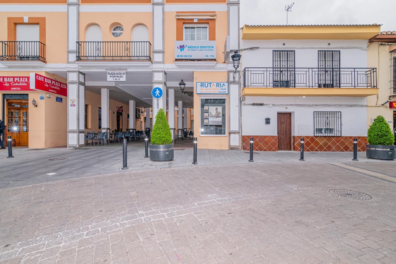 Commercial for sale in Ogijares - € 82,000 (Ref: 10013945)