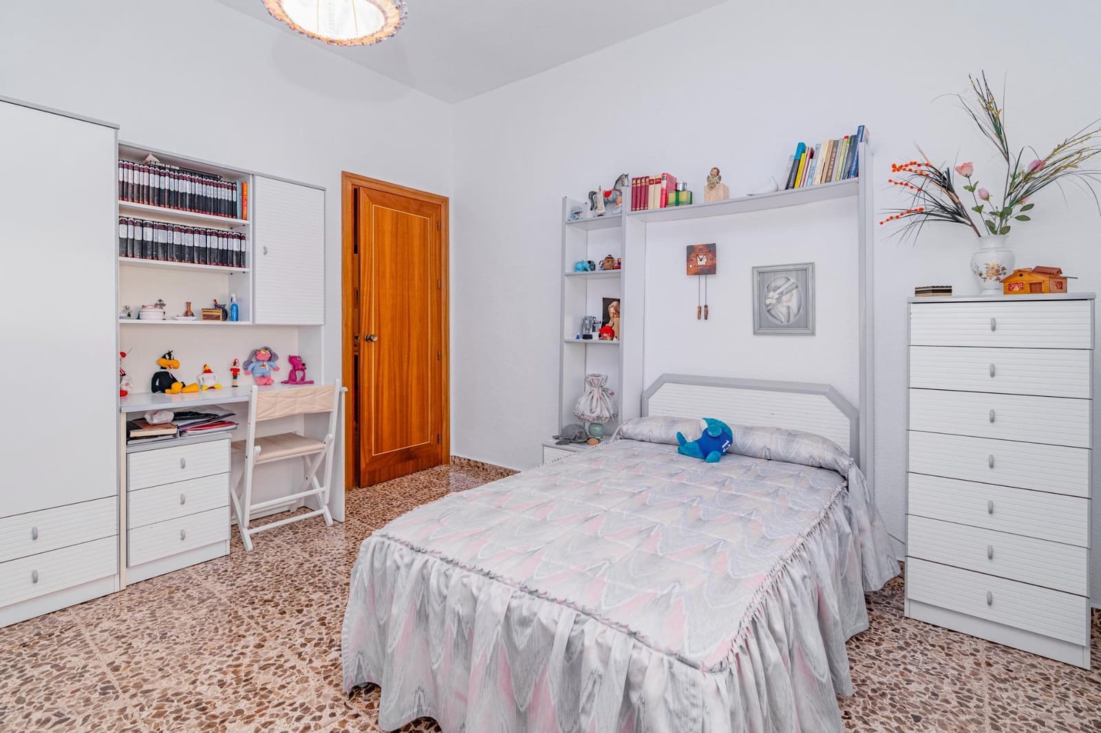 4 quarto Moradia Geminada para venda em Albolote - 290 500 € (Ref: 10013946)