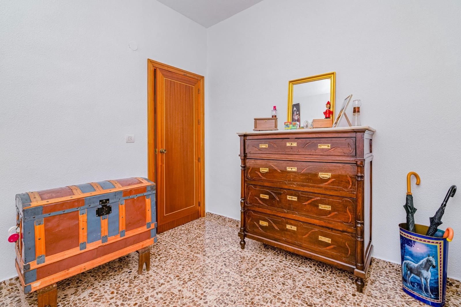 4 quarto Moradia Geminada para venda em Albolote - 290 500 € (Ref: 10013946)
