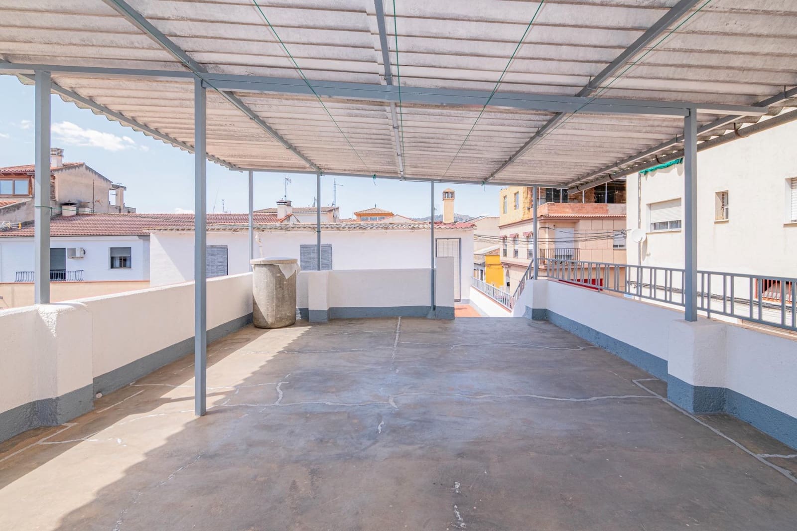 4 quarto Moradia Geminada para venda em Albolote - 290 500 € (Ref: 10013946)