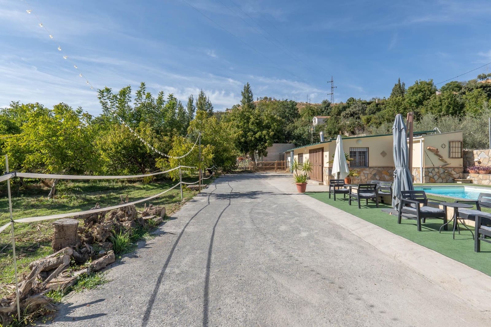 Finca/Country House for sale in Huetor Vega with pool garage - € 230,000 (Ref: 10013947)