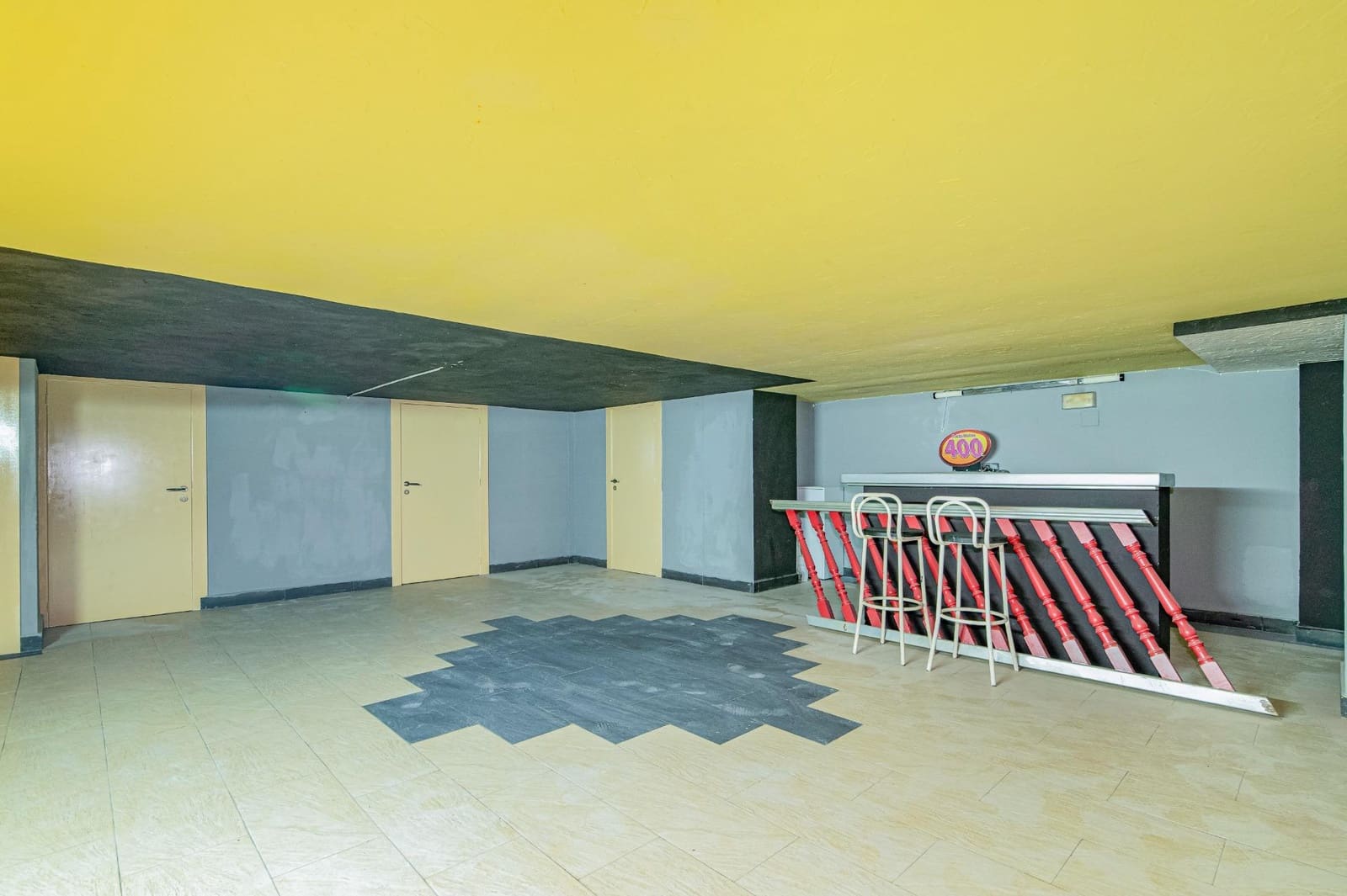 Gewerbe zu verkaufen in Cenes de la Vega - 234.000 € (Ref: 10013950)