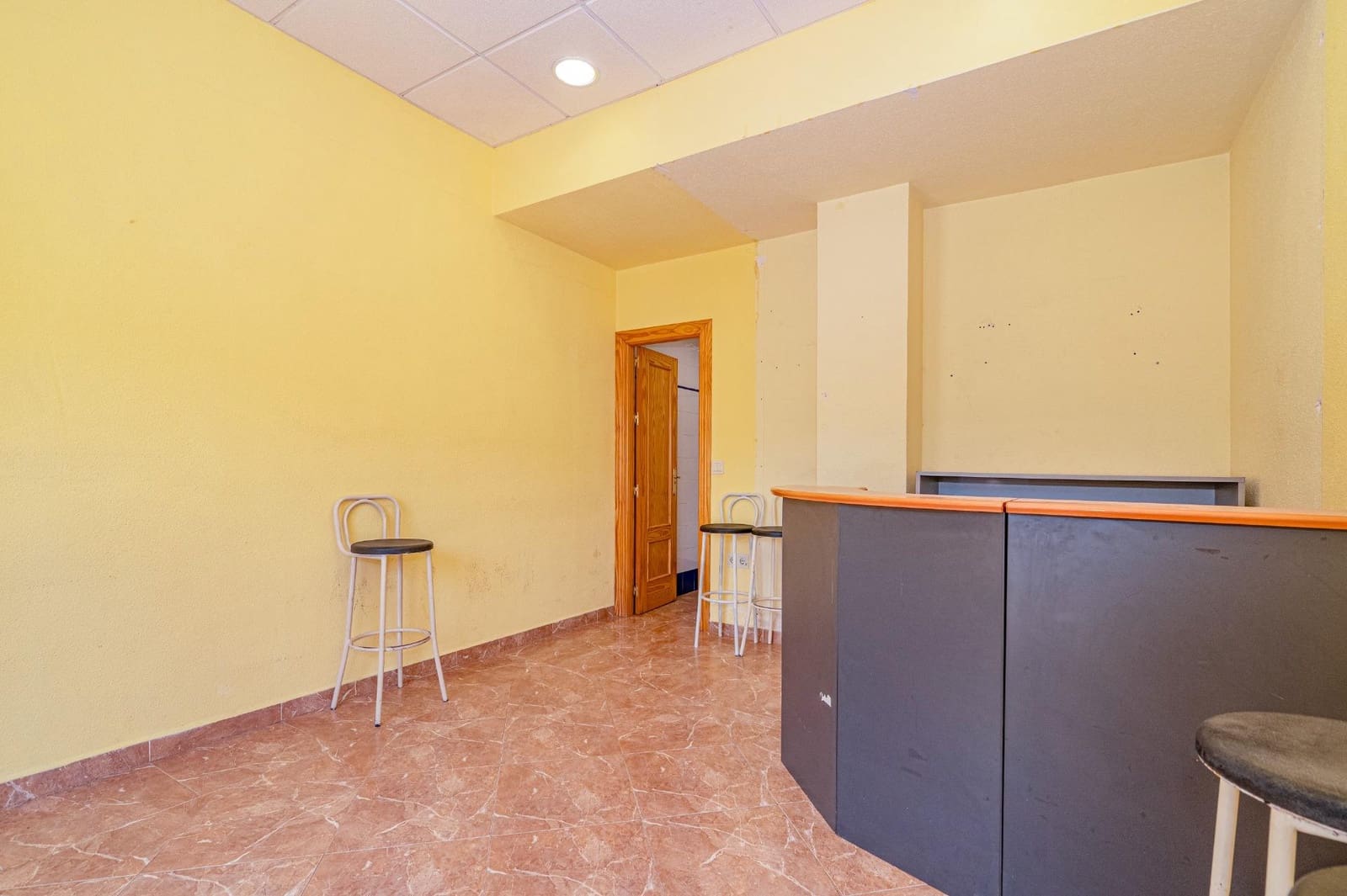 Gewerbe zu verkaufen in Cenes de la Vega - 234.000 € (Ref: 10013950)
