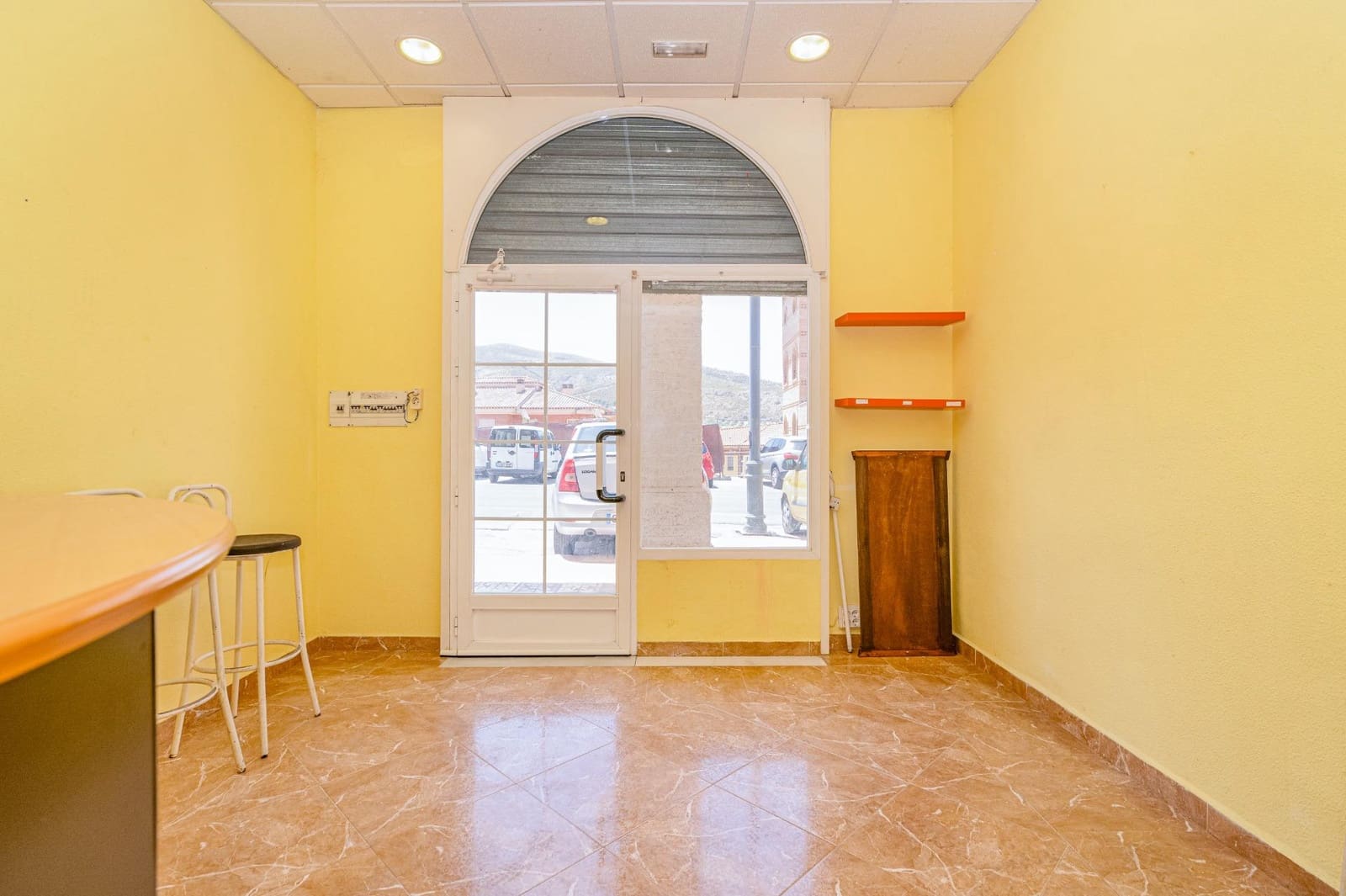 Gewerbe zu verkaufen in Cenes de la Vega - 234.000 € (Ref: 10013950)