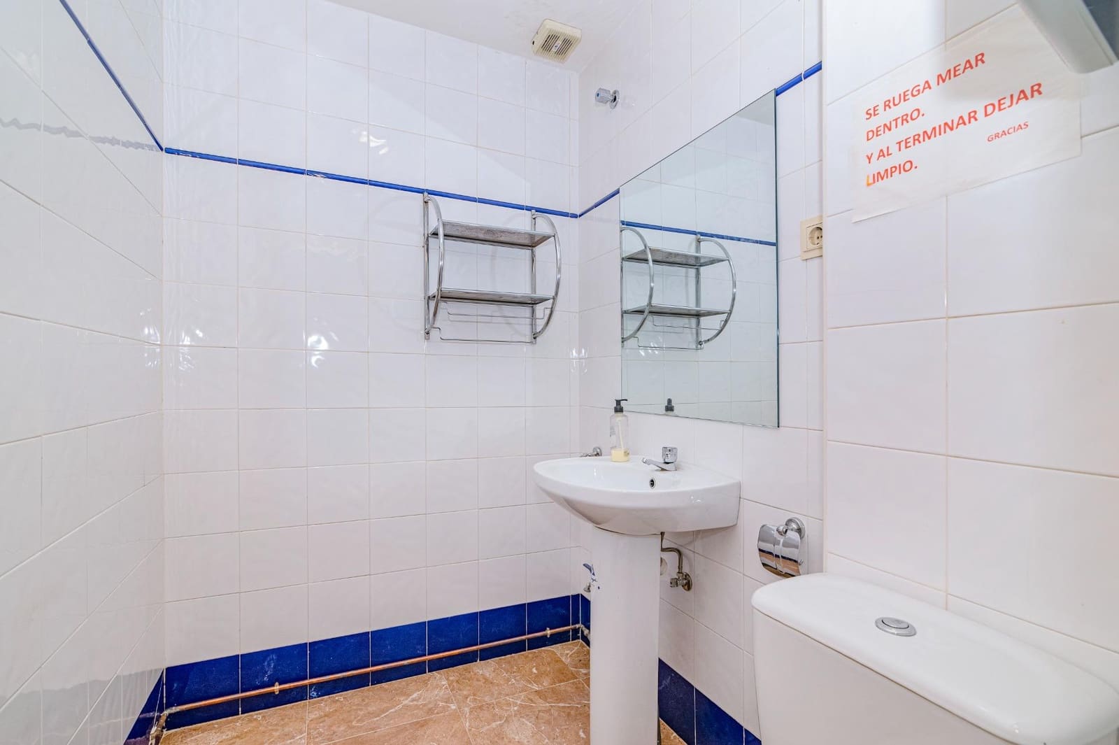 Gewerbe zu verkaufen in Cenes de la Vega - 234.000 € (Ref: 10013950)