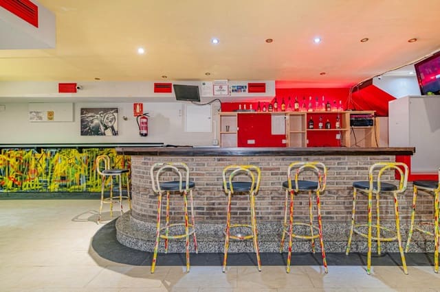 Commercial for sale in Cenes de la Vega - € 234,000 (Ref: 10013950)