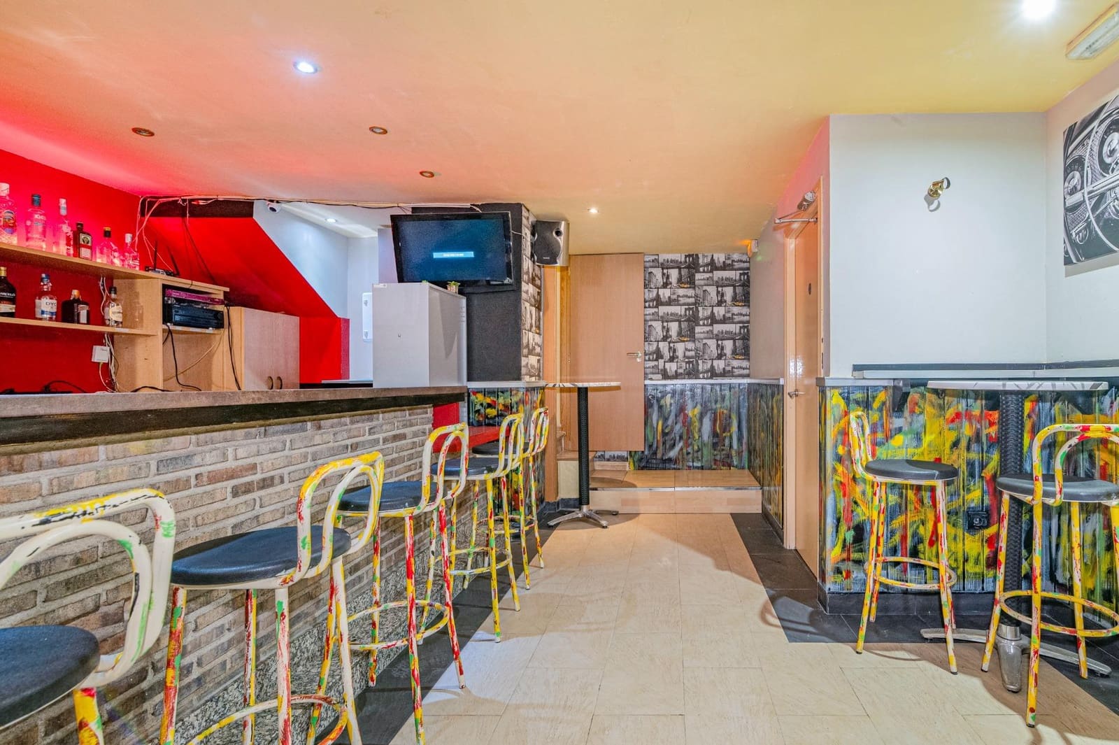 Gewerbe zu verkaufen in Cenes de la Vega - 234.000 € (Ref: 10013950)