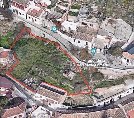 Building Plot for sale in Granada city - € 375,000 (Ref: 10013952)