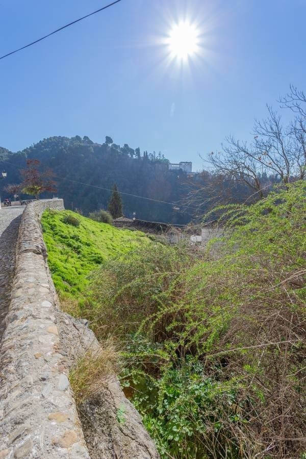 Building Plot for sale in Granada city - € 375,000 (Ref: 10013952)