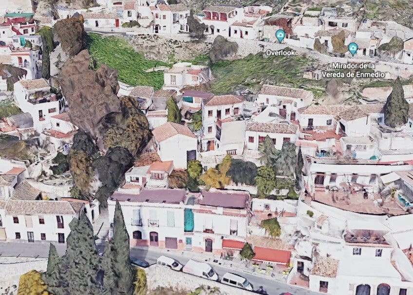 Building Plot for sale in Granada city - € 375,000 (Ref: 10013952)