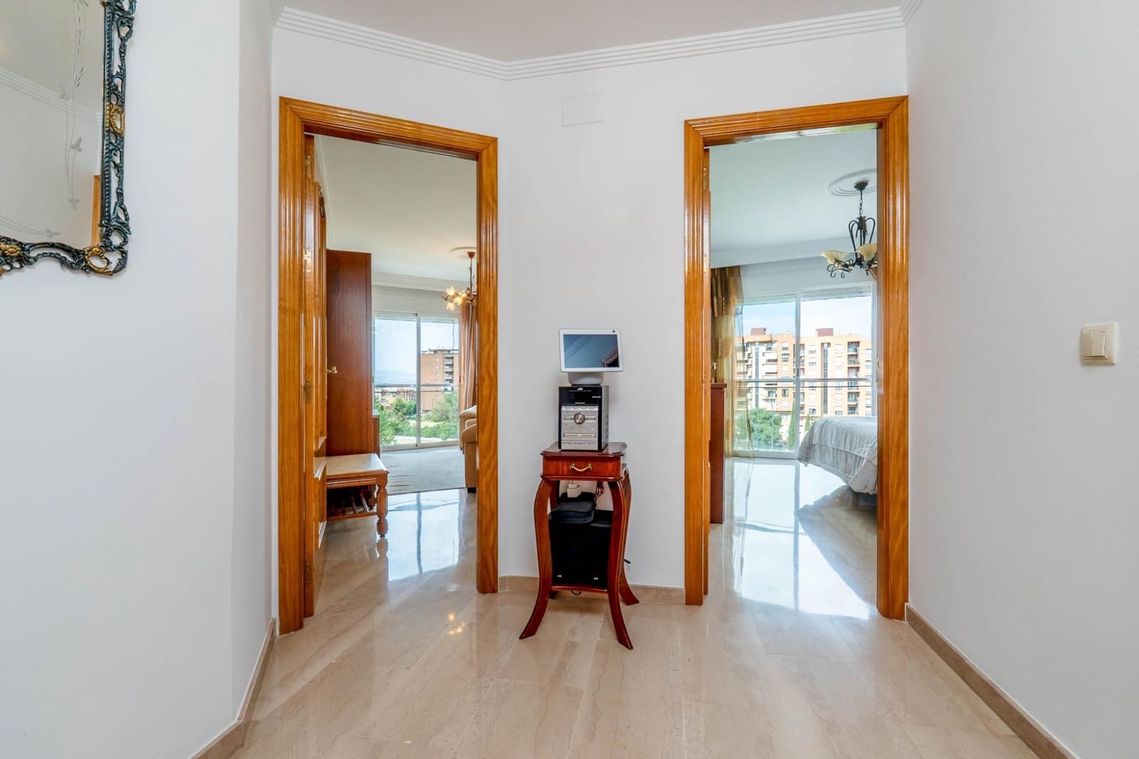 3 Zimmer Wohnung zu verkaufen in Granada Stadt mit Garage - 369.900 € (Ref: 10013953)