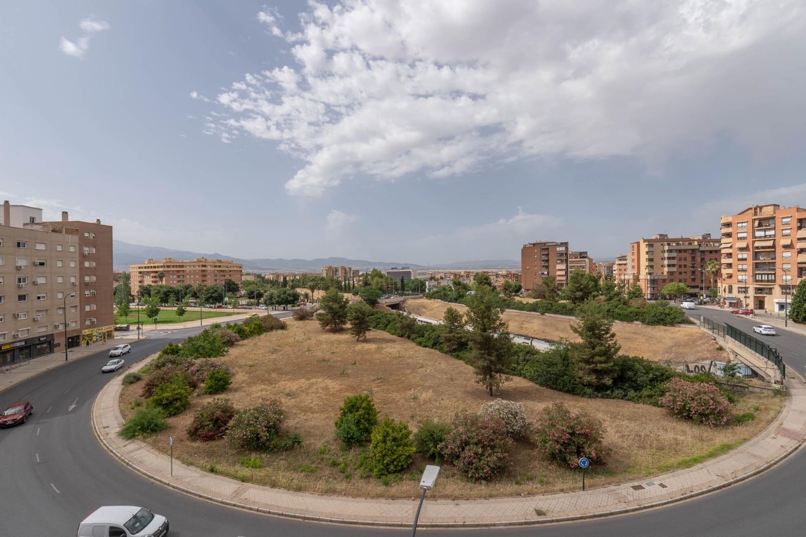 3 Zimmer Wohnung zu verkaufen in Granada Stadt mit Garage - 369.900 € (Ref: 10013953)