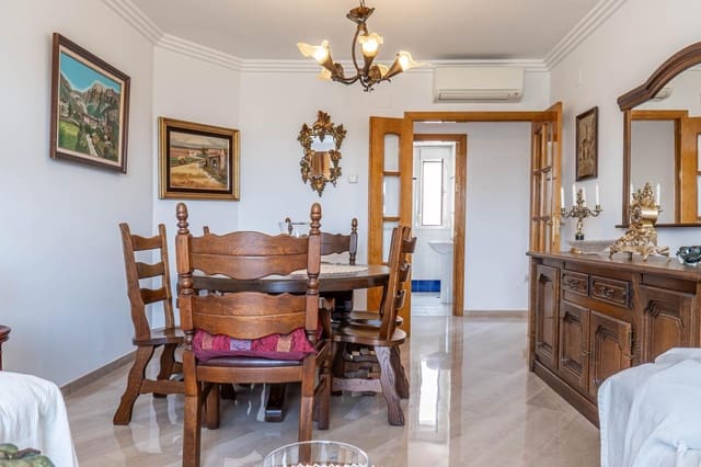 3 Zimmer Wohnung zu verkaufen in Granada Stadt mit Garage - 369.900 € (Ref: 10013953)