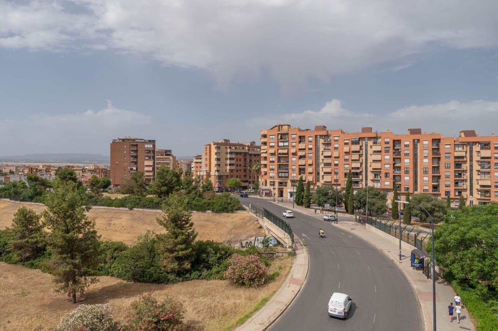 3 Zimmer Wohnung zu verkaufen in Granada Stadt mit Garage - 369.900 € (Ref: 10013953)