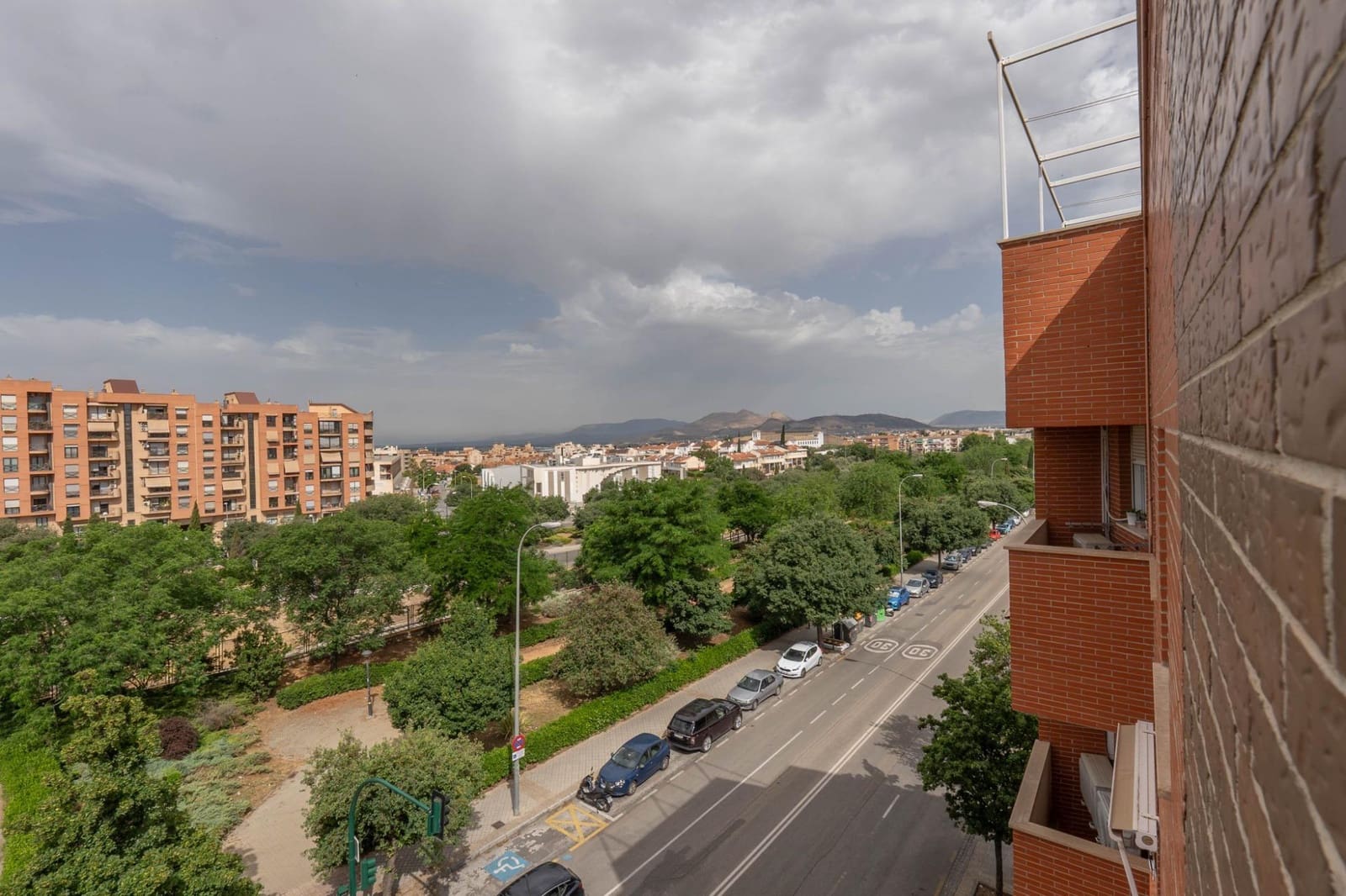 3 Zimmer Wohnung zu verkaufen in Granada Stadt mit Garage - 369.900 € (Ref: 10013953)