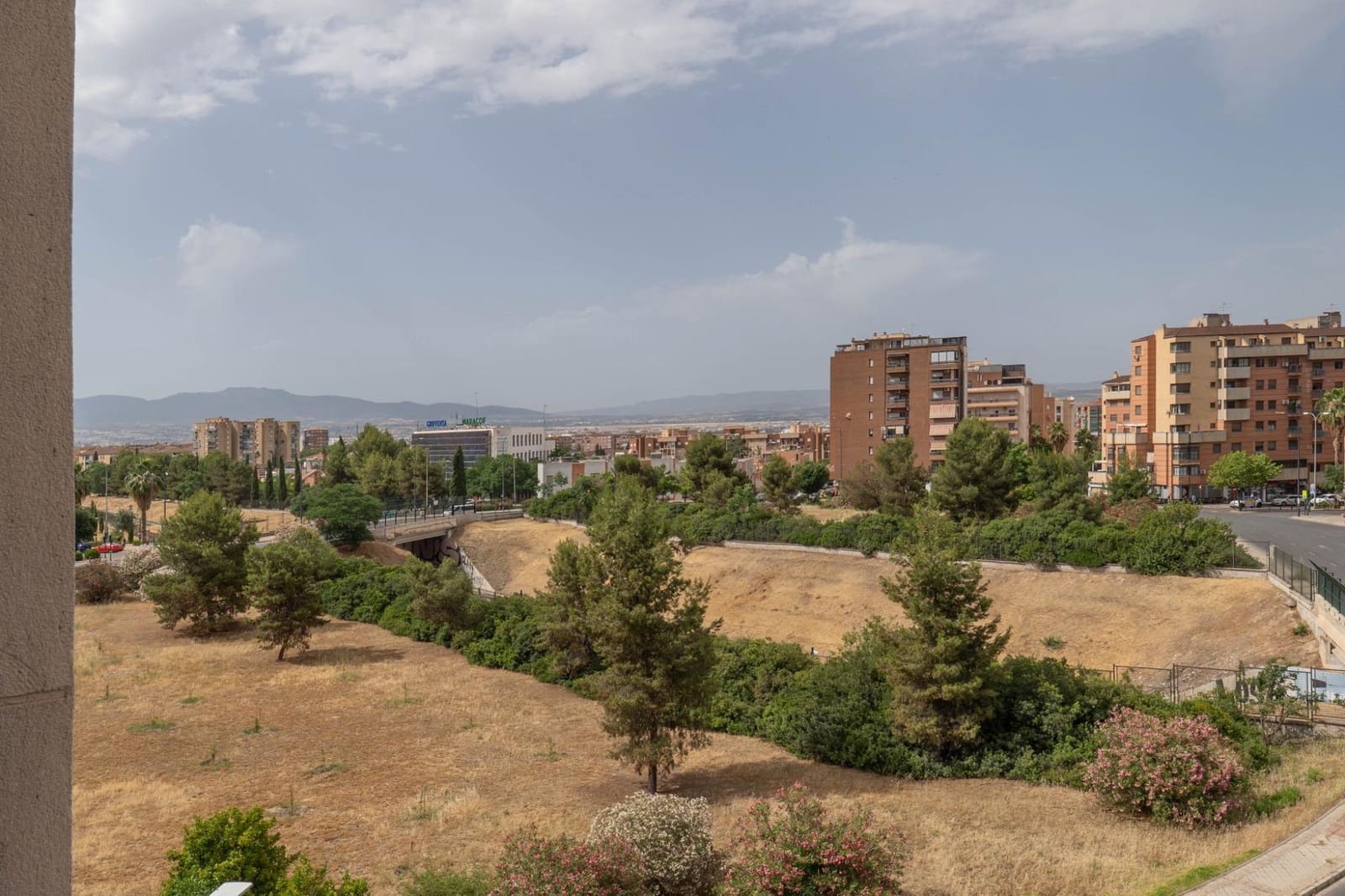 3 Zimmer Wohnung zu verkaufen in Granada Stadt mit Garage - 369.900 € (Ref: 10013953)