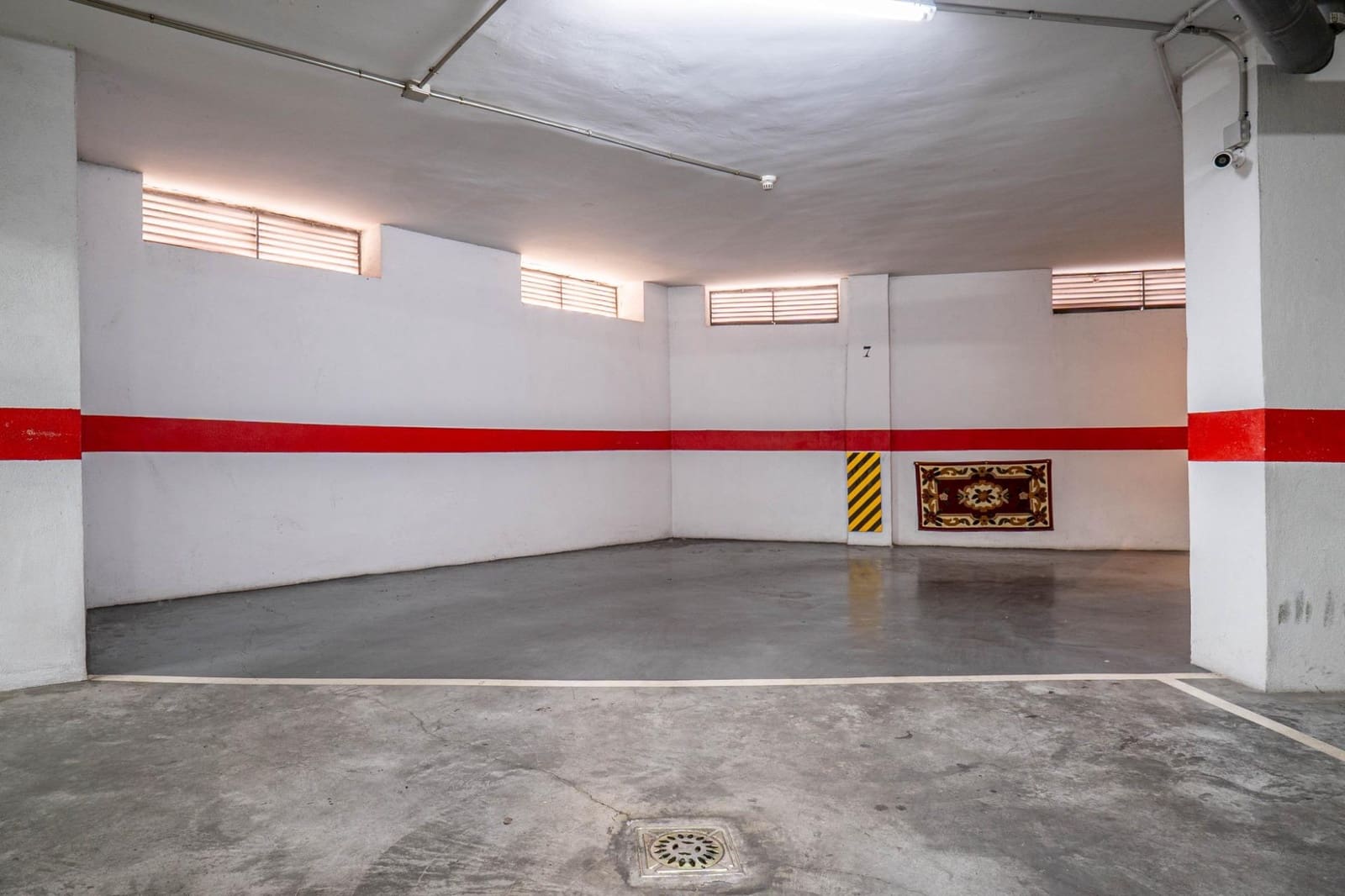 3 Zimmer Wohnung zu verkaufen in Granada Stadt mit Garage - 369.900 € (Ref: 10013953)