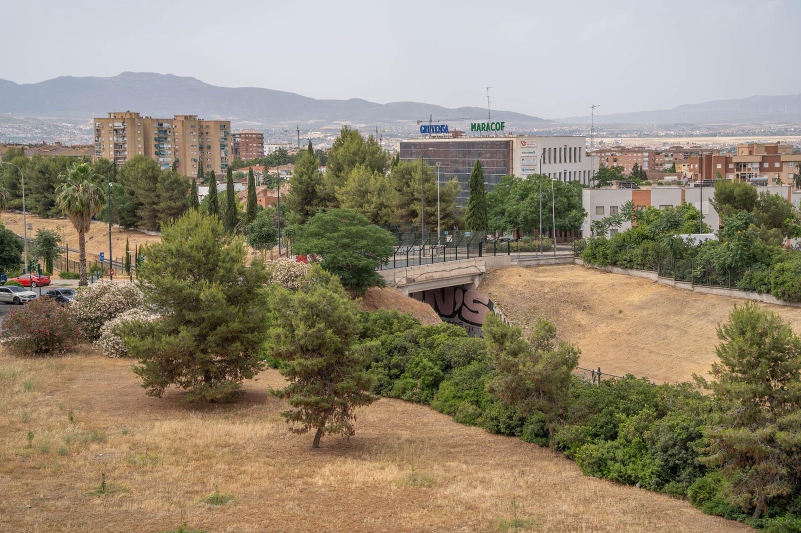 3 Zimmer Wohnung zu verkaufen in Granada Stadt mit Garage - 369.900 € (Ref: 10013953)