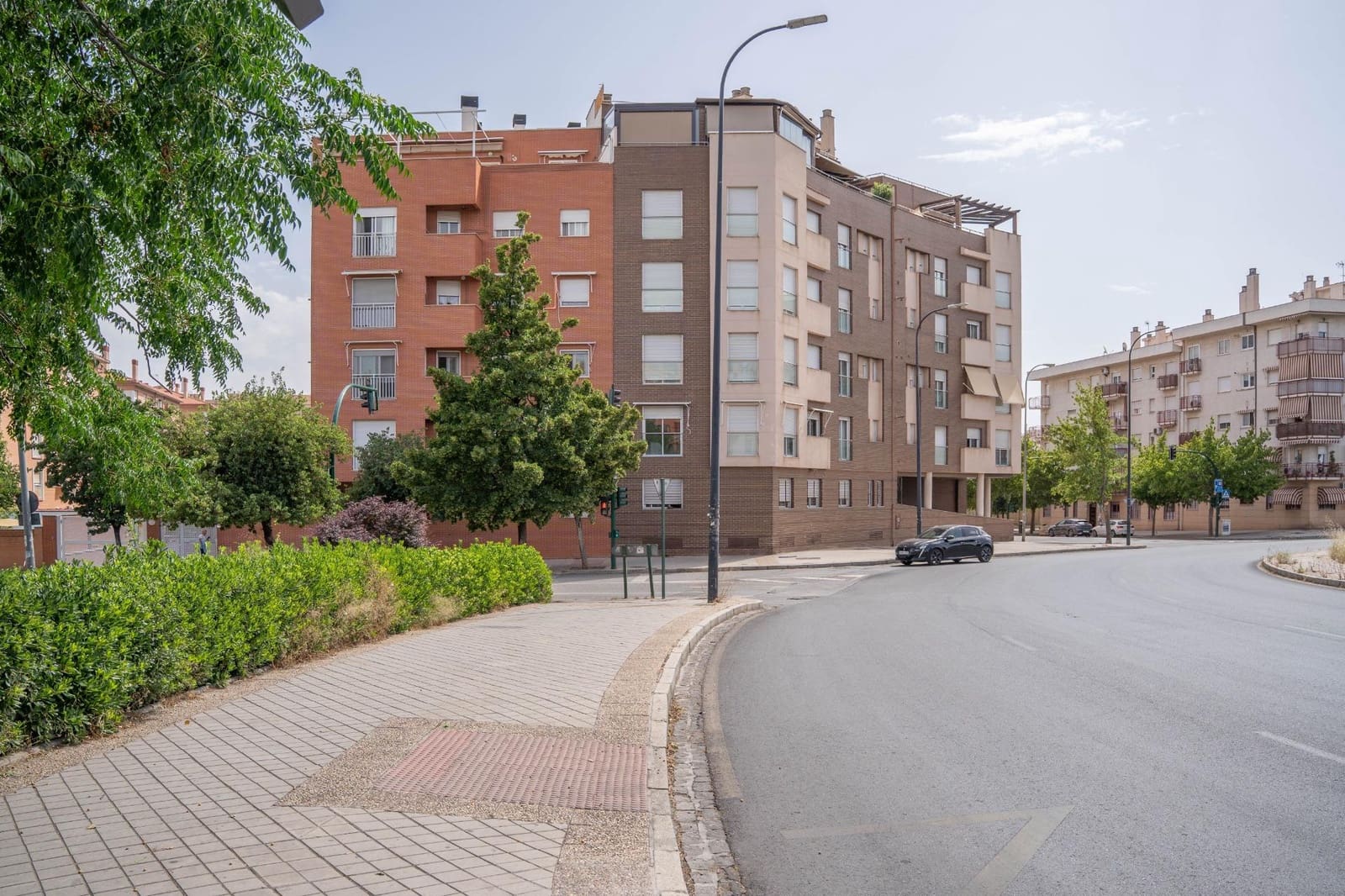 3 Zimmer Wohnung zu verkaufen in Granada Stadt mit Garage - 369.900 € (Ref: 10013953)