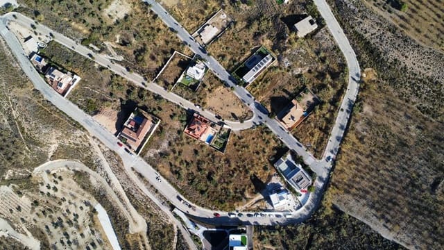 Bauplatz zu verkaufen in La Zubia - 83.000 € (Ref: 10013955)